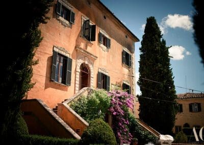 Luxury wedding Villa Near Volterra and San Gimignano Front